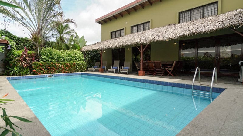 Casa Grey Downtown 4 Bedrooms, Vacation Rental in Jaco Costa Rica, CR Private Homes