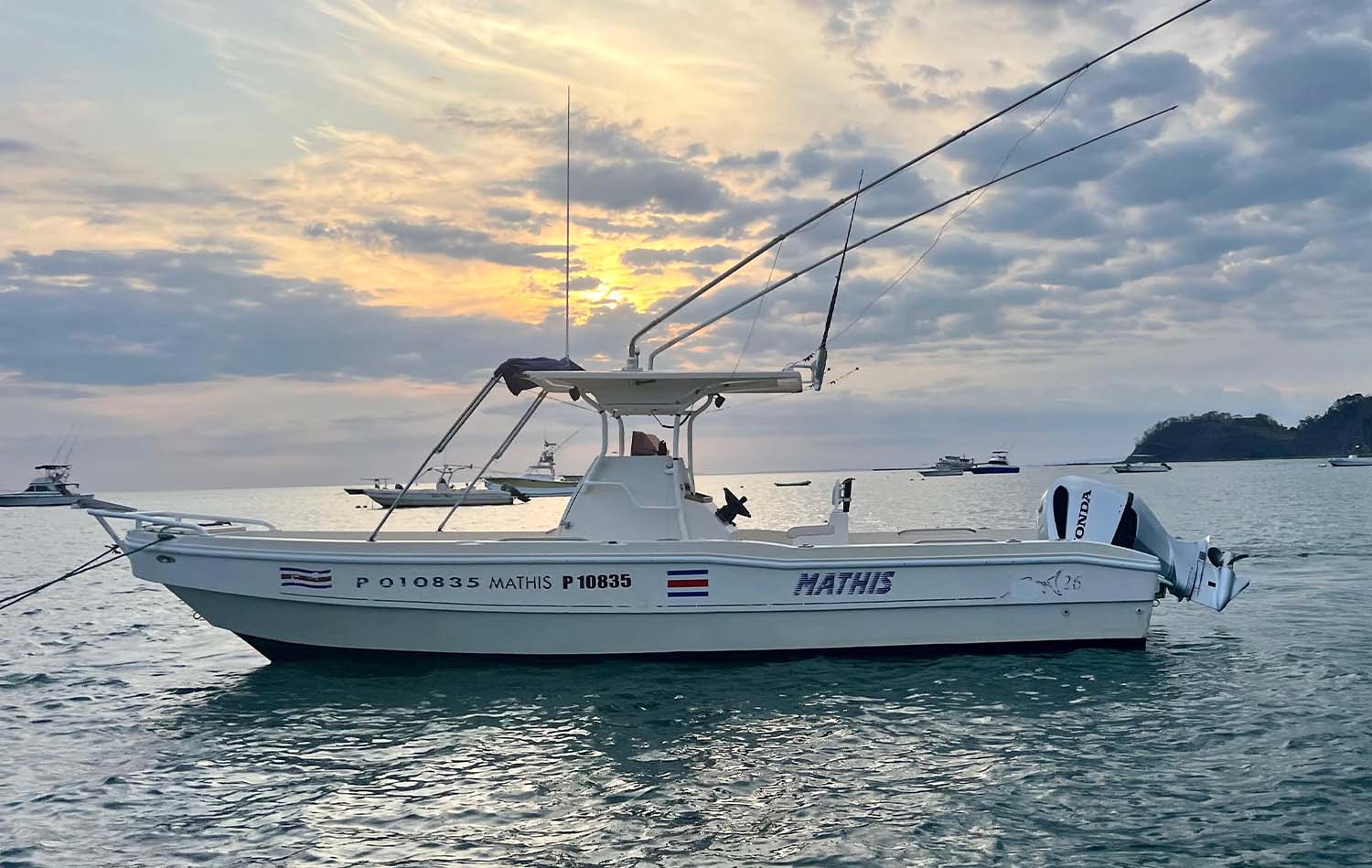 28' Fishing Charter Mathis, Herradura Costa Rica